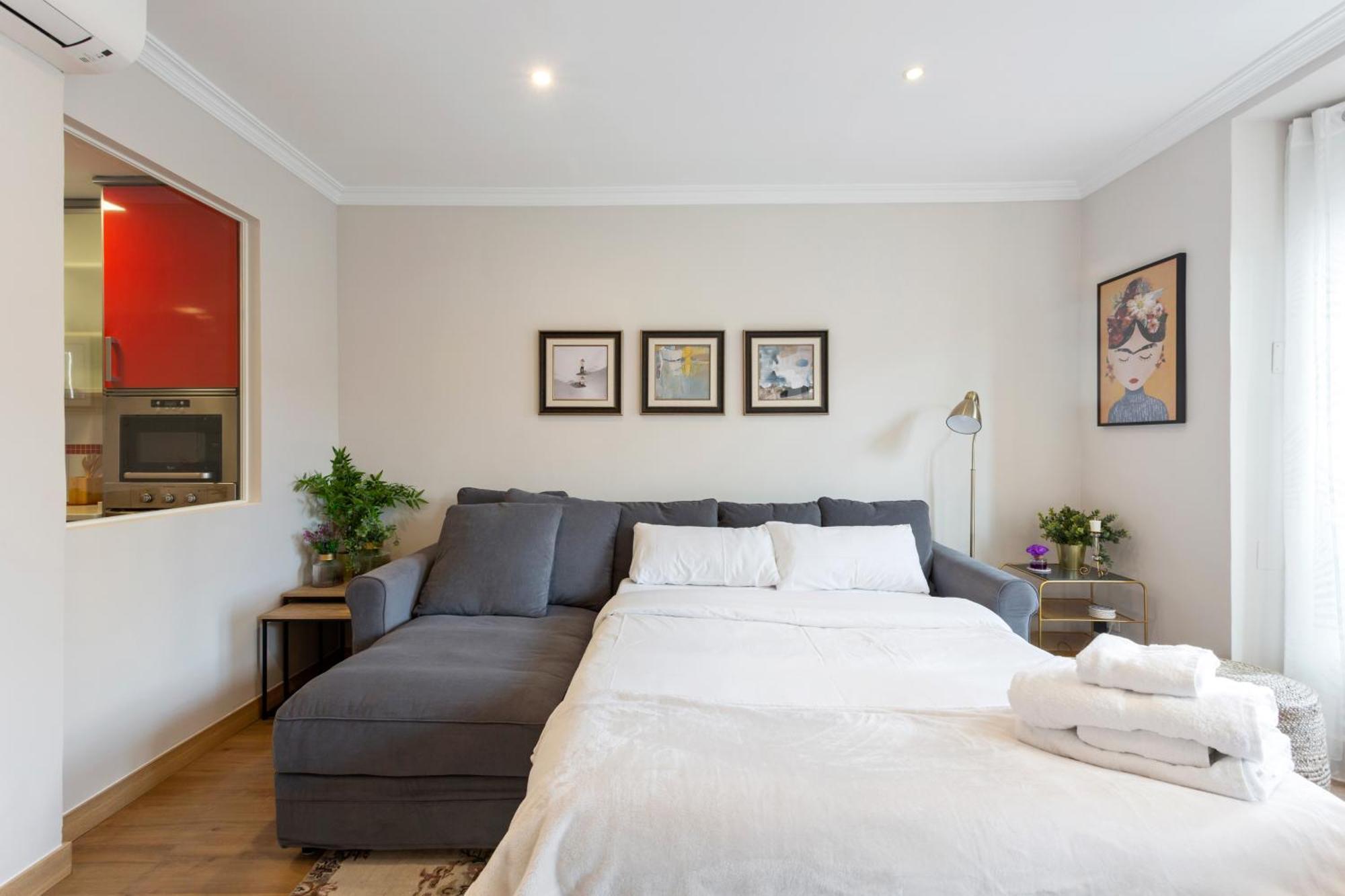 Elegant 1 Bedroom Apartment In The Heart Of Centro Madrid Kültér fotó