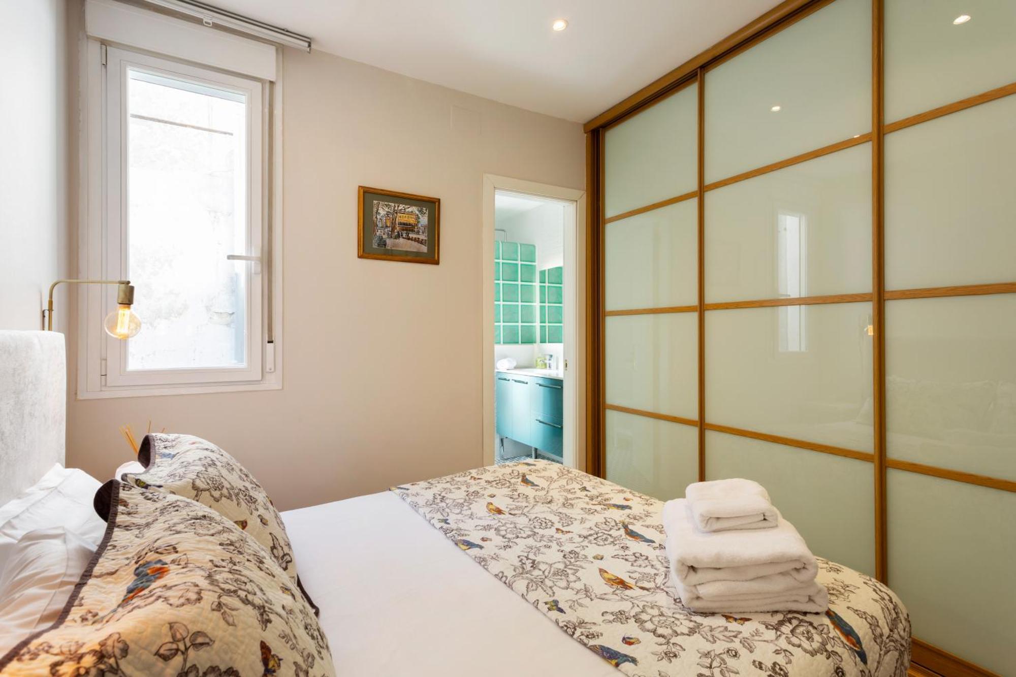 Elegant 1 Bedroom Apartment In The Heart Of Centro Madrid Kültér fotó
