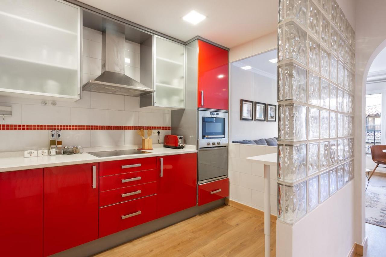 Elegant 1 Bedroom Apartment In The Heart Of Centro Madrid Kültér fotó