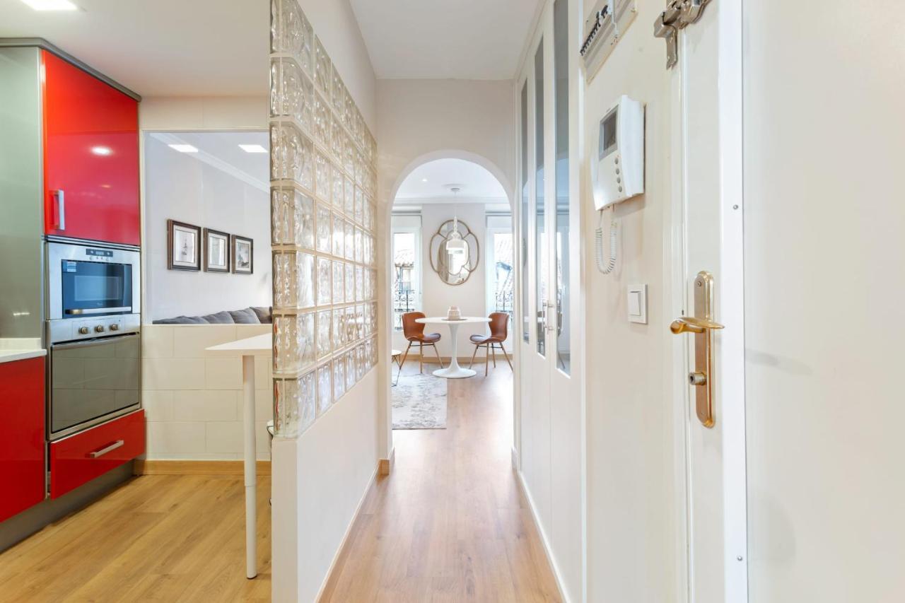 Elegant 1 Bedroom Apartment In The Heart Of Centro Madrid Kültér fotó