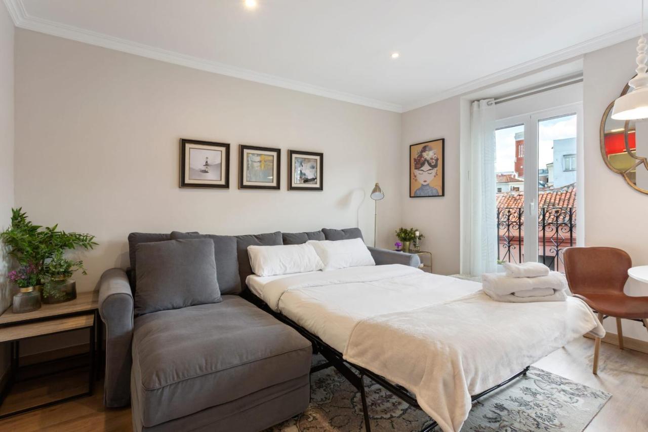 Elegant 1 Bedroom Apartment In The Heart Of Centro Madrid Kültér fotó